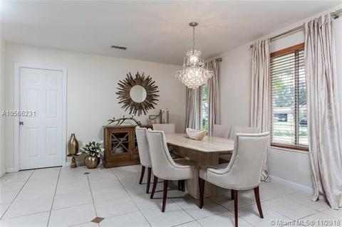 14601 Sabal Dr, Miami Lakes, FL 33014 photo 26