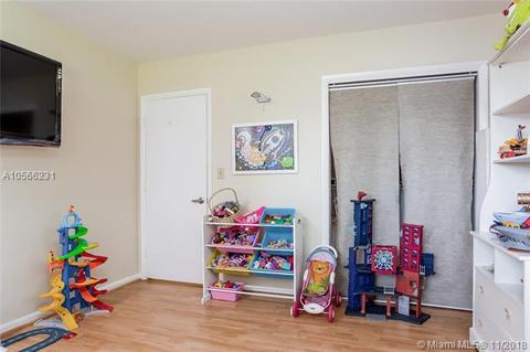 14601 Sabal Dr, Miami Lakes, FL 33014 photo 20