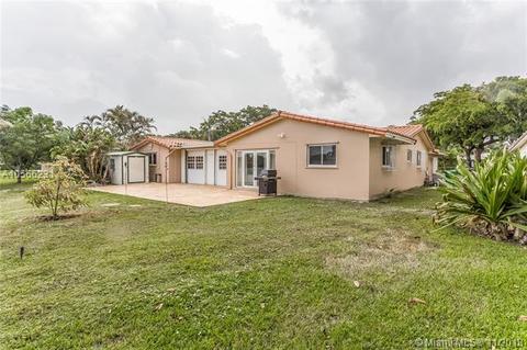 14601 Sabal Dr, Miami Lakes, FL 33014 photo 37