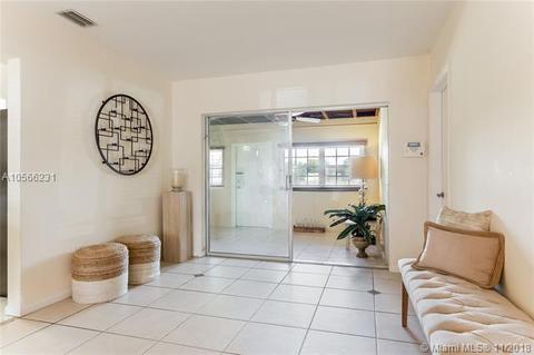 14601 Sabal Dr, Miami Lakes, FL 33014 photo 23