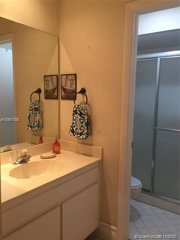 6014 NW 170th Ter, Hialeah, FL 33015 photo 15
