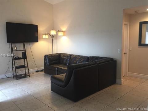 6014 NW 170th Ter, Hialeah, FL 33015 photo 3