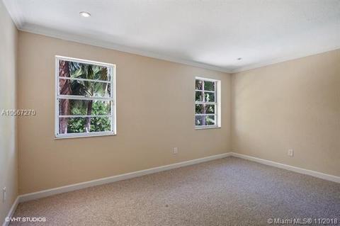 7401 Coldstream Dr, Hialeah, FL 33015 photo 10