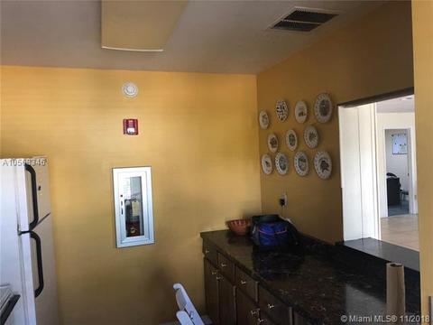 Undisclosed, Miami, FL 33176 photo 47