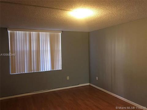 Undisclosed, Miami, FL 33176 photo 20