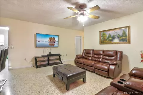 470 E 12th St, Hialeah, FL 33010 photo 10