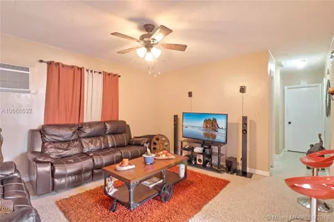 470 E 12th St, Hialeah, FL 33010 photo 5