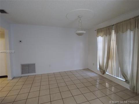 Undisclosed, Miami, FL 33157 photo 2