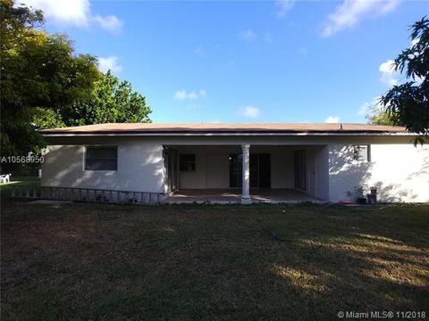 Undisclosed, Miami, FL 33157 photo 13