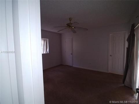Undisclosed, Miami, FL 33157 photo 9