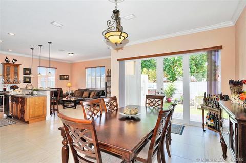 2850 E 7th Ave, Hialeah, FL 33013 photo 3