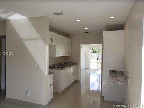 Undisclosed, Miami, FL 33142 photo 22