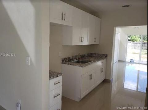 Undisclosed, Miami, FL 33142 photo 9