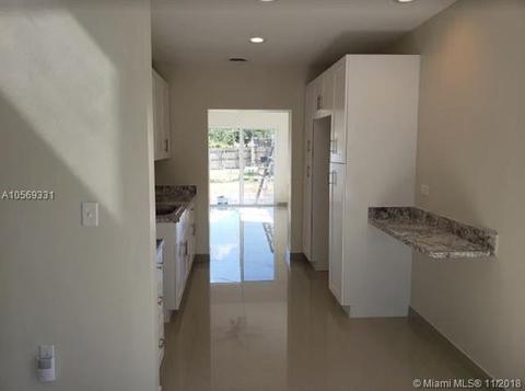 Undisclosed, Miami, FL 33142 photo 7