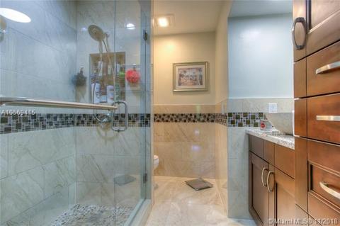 16427 Bridge End Rd, Miami Lakes, FL 33014 photo 8