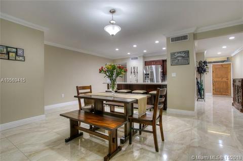 16427 Bridge End Rd, Miami Lakes, FL 33014 photo 4