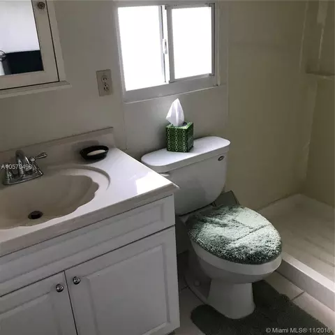 8564 SW 16th St, Davie, FL 33324 photo 11
