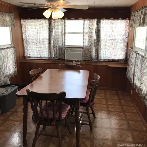 8564 SW 16th St, Davie, FL 33324 photo 6