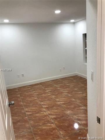 343 W 11, Hialeah, FL 33010 photo 8
