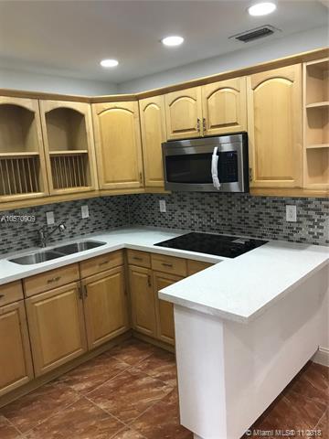 343 W 11, Hialeah, FL 33010 photo 4