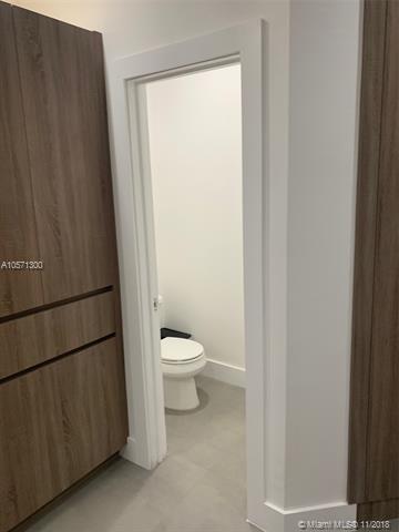 7533 NW 112th Path, Doral, FL 33178 photo 16