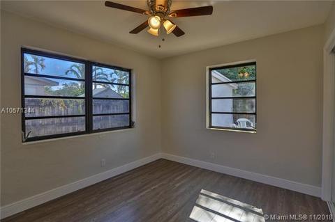 1572 NE 31 St, Pompano Beach, FL 33064 photo 6
