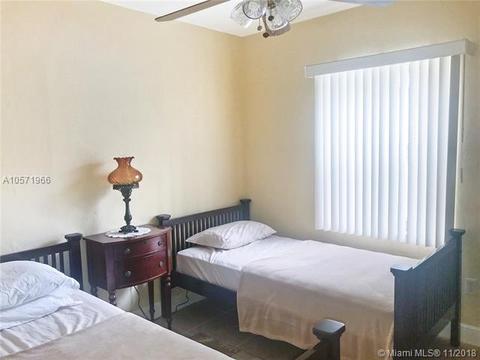 67 E 16th St, Hialeah, FL 33010 photo 10