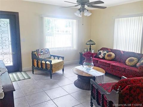 67 E 16th St, Hialeah, FL 33010 photo 3