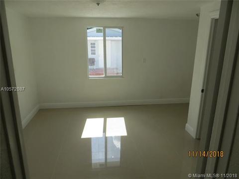 348 E 39th St, Hialeah, FL 33013 photo 13