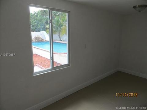 348 E 39th St, Hialeah, FL 33013 photo 15