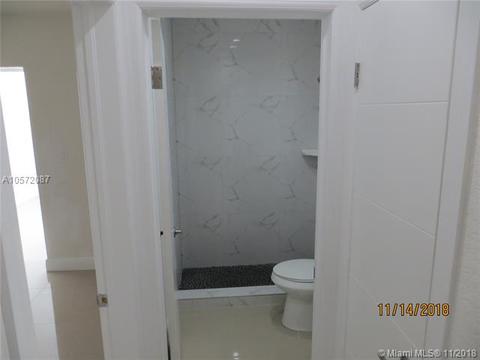 348 E 39th St, Hialeah, FL 33013 photo 11