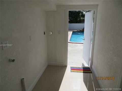 348 E 39th St, Hialeah, FL 33013 photo 17