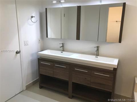 10260 NW 44th Ter, Doral, FL 33178 photo 20