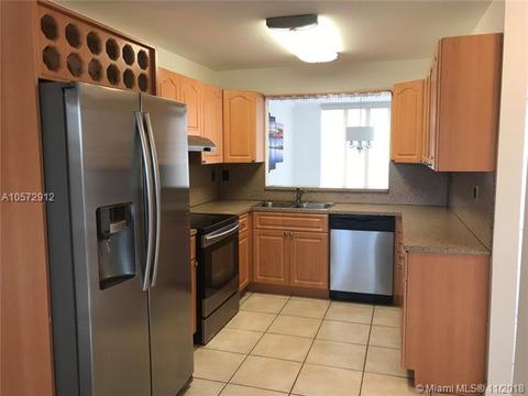 10260 NW 44th Ter, Doral, FL 33178 photo 2