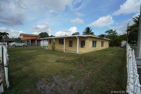 897 E 20th St, Hialeah, FL 33013 photo 3