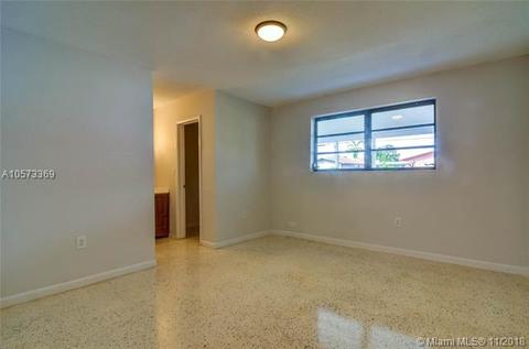 157 E 14th St, Hialeah, FL 33010 photo 16