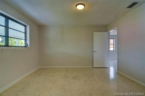 157 E 14th St, Hialeah, FL 33010 photo 18