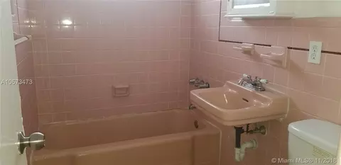 5311 NW 3rd St, Miami, FL 33126 photo 7