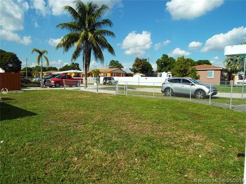 5680 E 2nd Ave, Hialeah, FL 33013 photo 2