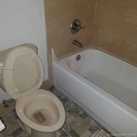 Undisclosed, Hialeah, FL 33012 photo 12