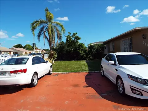 514 E 17th St, Hialeah, FL 33010 photo 2