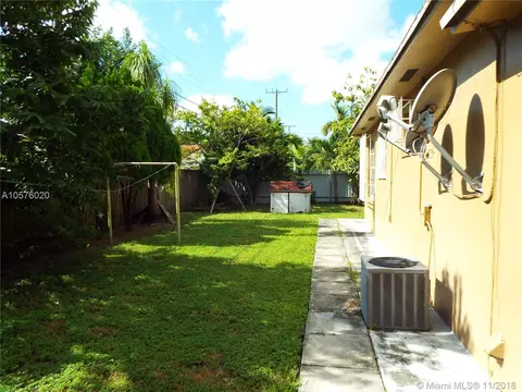 514 E 17th St, Hialeah, FL 33010 photo 7