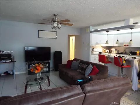 514 E 17th St, Hialeah, FL 33010 photo 4