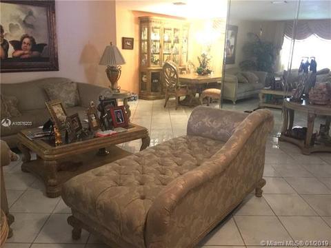 1300 W 37 St, Hialeah, FL 33012 photo 3
