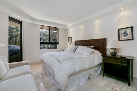 Undisclosed, Key Biscayne, FL 33149 photo 12