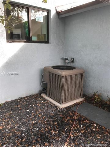 73 Corydon Dr, Miami Springs, FL 33166 photo 39