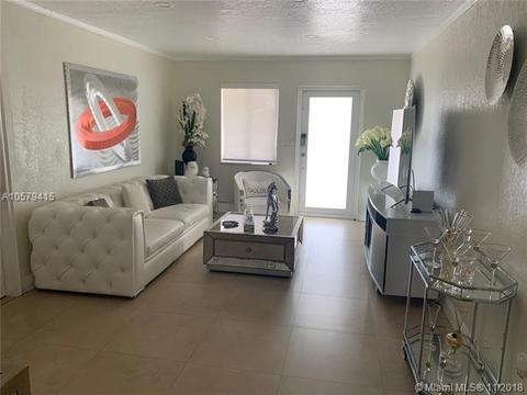 4726 E 9th Ln, Hialeah, FL 33013 photo 3