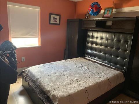 4726 E 9th Ln, Hialeah, FL 33013 photo 10