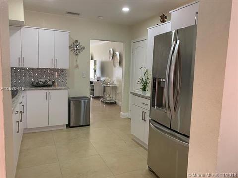 4726 E 9th Ln, Hialeah, FL 33013 photo 7