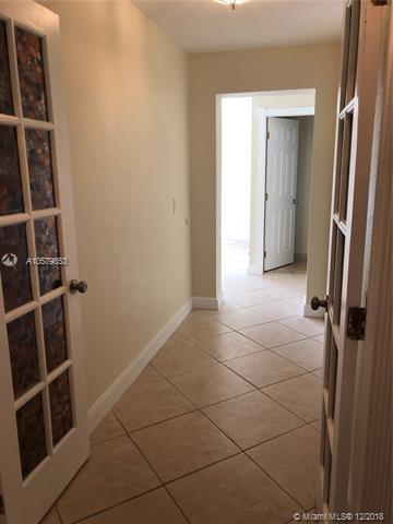 770 W 74th Pl, Hialeah, FL 33014 photo 13
